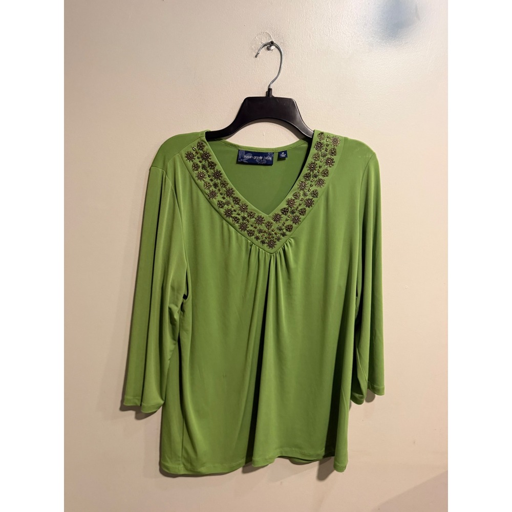 Susan Graver Style Green Beaded V-Neck 3/4 Sleeve Top Medium Floral Embellished